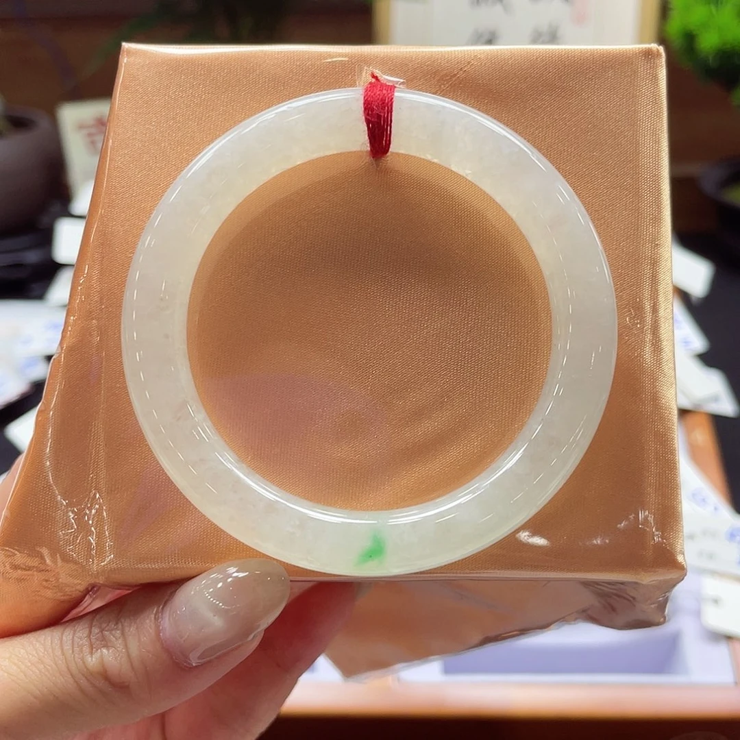 翡翠手镯未镶嵌5 号