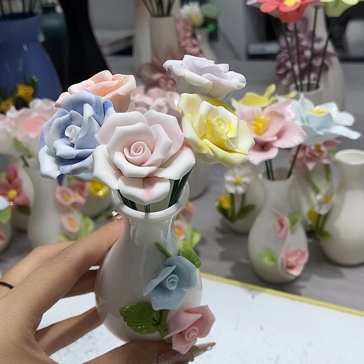 陶瓷纯手工捏花设计