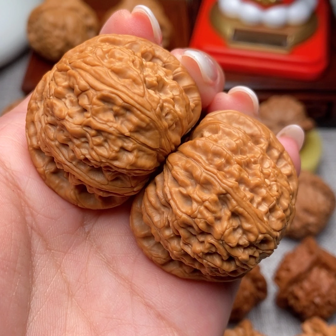 把件文玩核桃毕业球白41全品