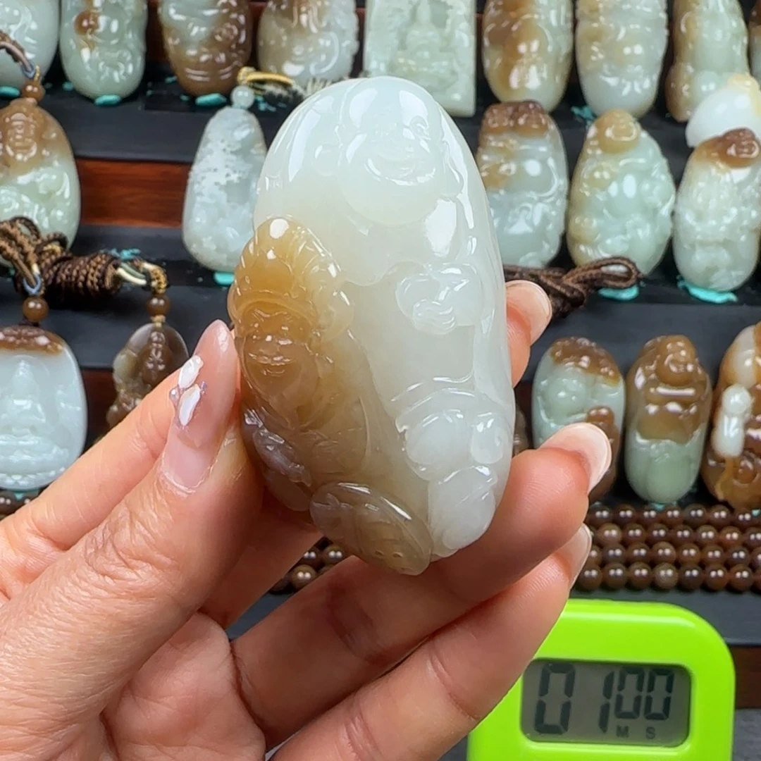 和田玉挂件未镶嵌龍**人