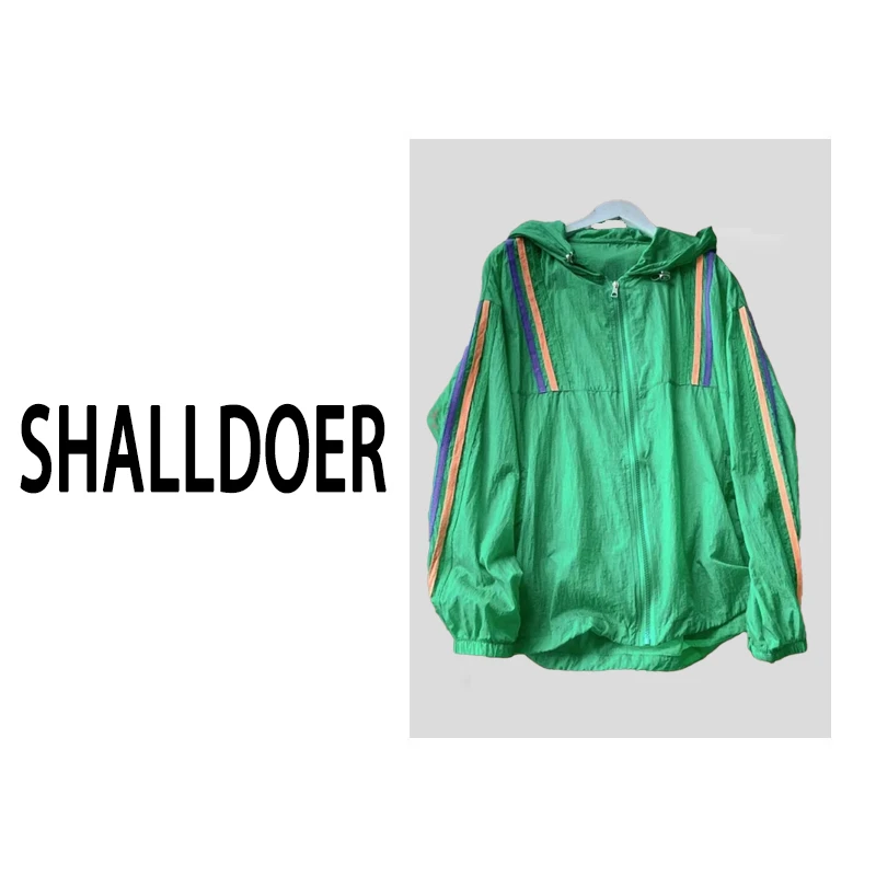 薄款透气潮牌防晒衣女2025年夏季新款三条杠连帽拉链开衫防晒外套