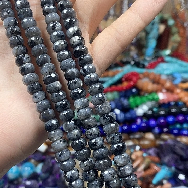 未镶嵌玛瑙/玉髓珠宝半成品黑闪光切面卡8mm