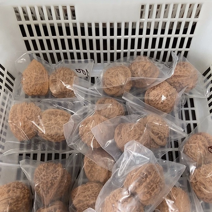 吊坠文玩核桃大官帽团购