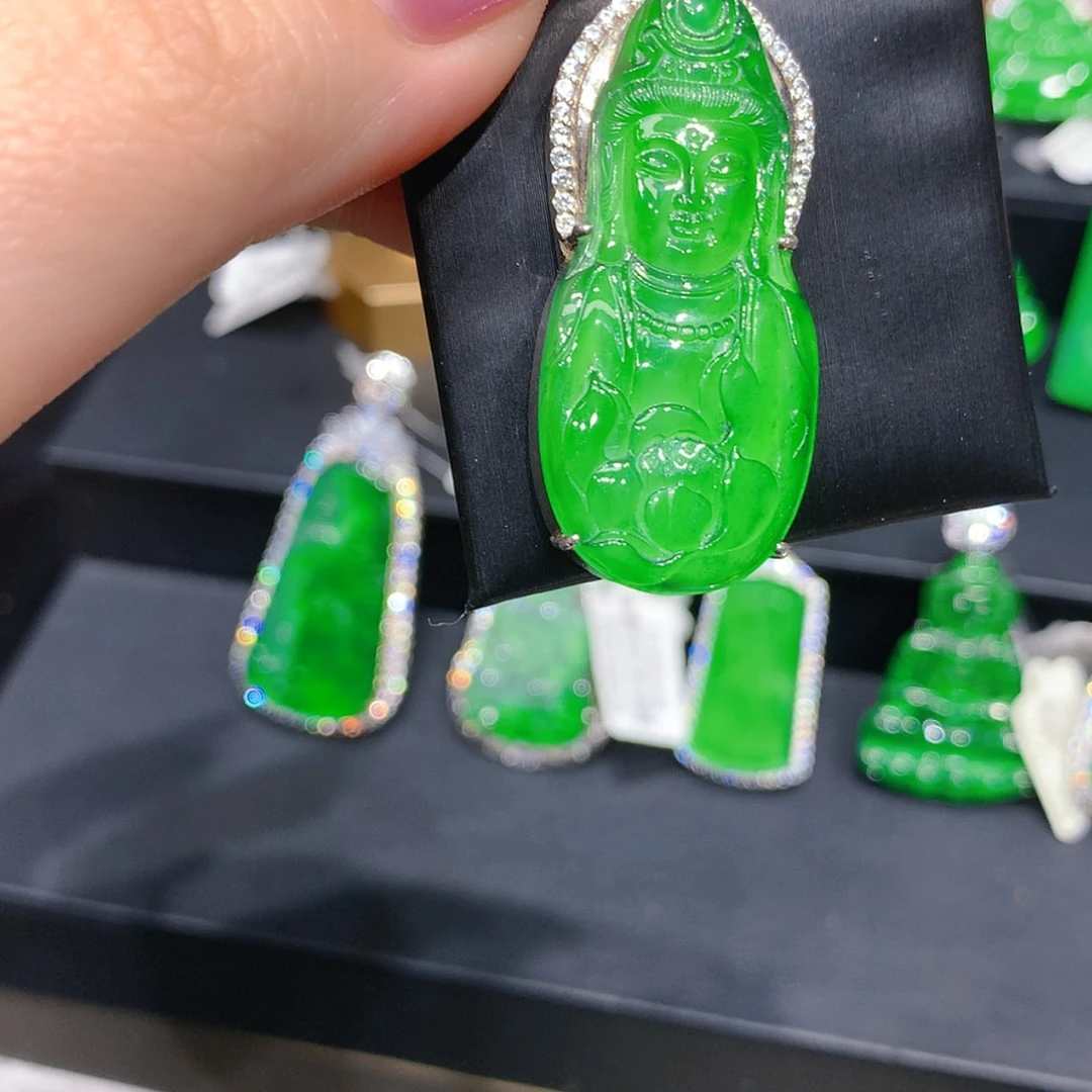 【闪购商品】银S925镶嵌翡翠耳饰柒姐