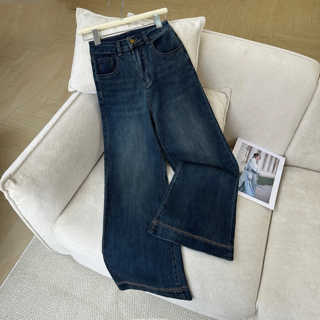 7614 Q高腰微喇叭牛仔裤女秋季韩版网红显瘦小个子直筒裤长裤子