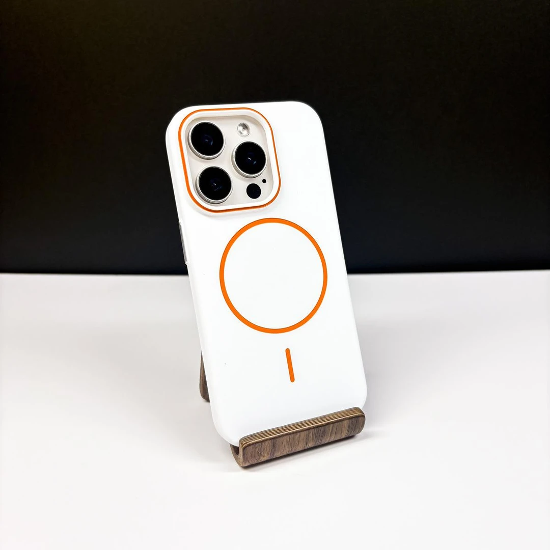 新款细磁吸iPhone16Promax肤感硬壳纯色15/14/13高级感撞色创意壳