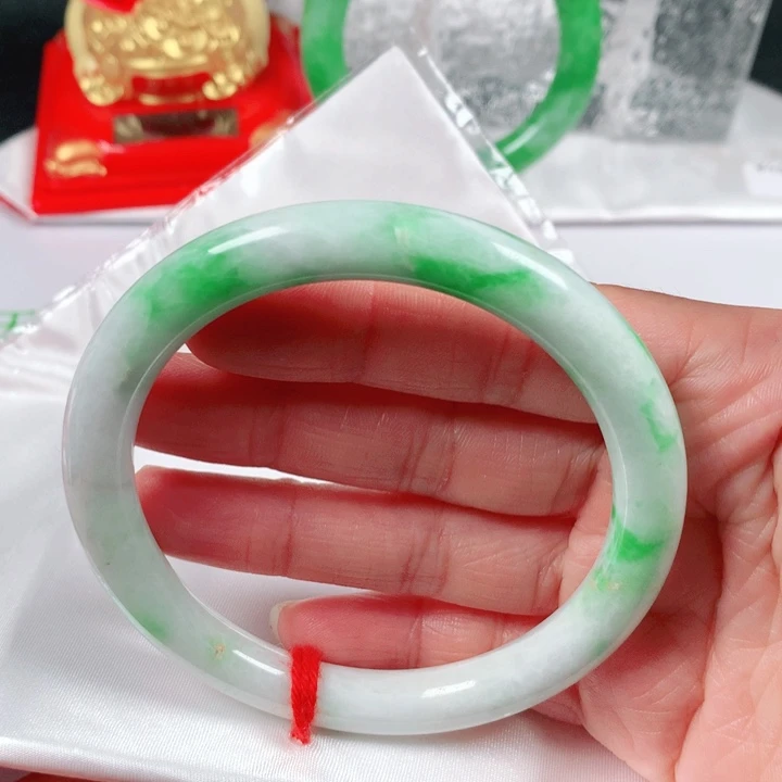 未镶嵌手镯翡翠木**F  编号41738 圆条62