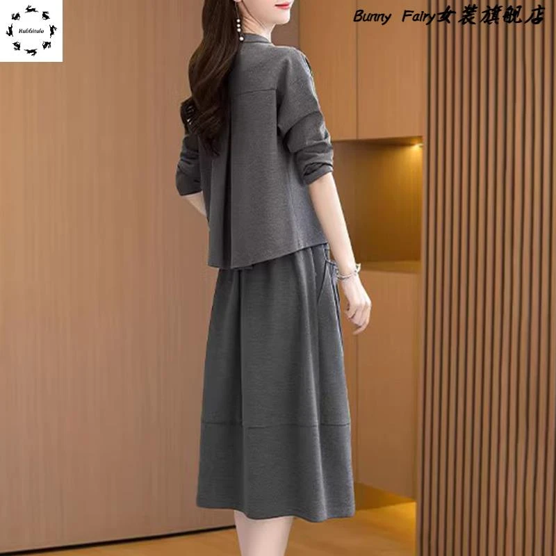 长袖连衣裙女2025新款早春秋穿搭高端品牌小个子妈妈礼服两件套装