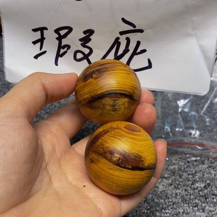 柏木（崖柏）瑕疵5