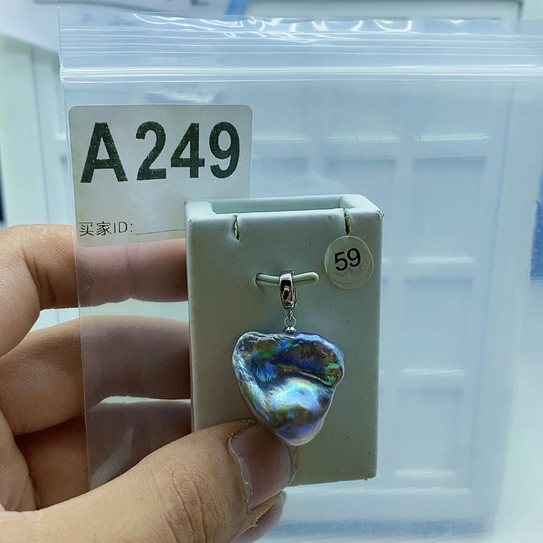 颈饰合金淡水珍珠