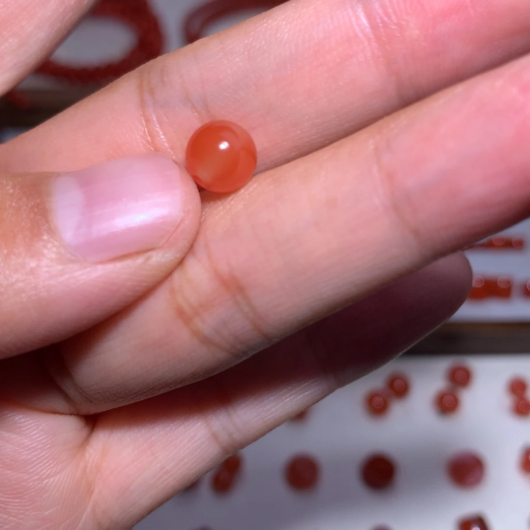 南红玛瑙未镶嵌小圆珠7.2