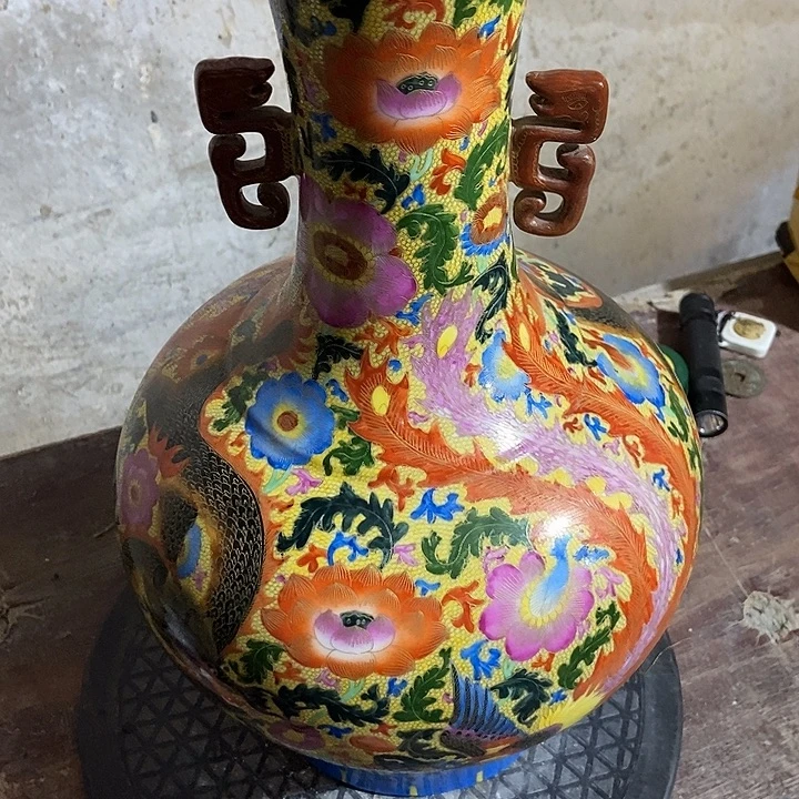管***方直播间的时实画面