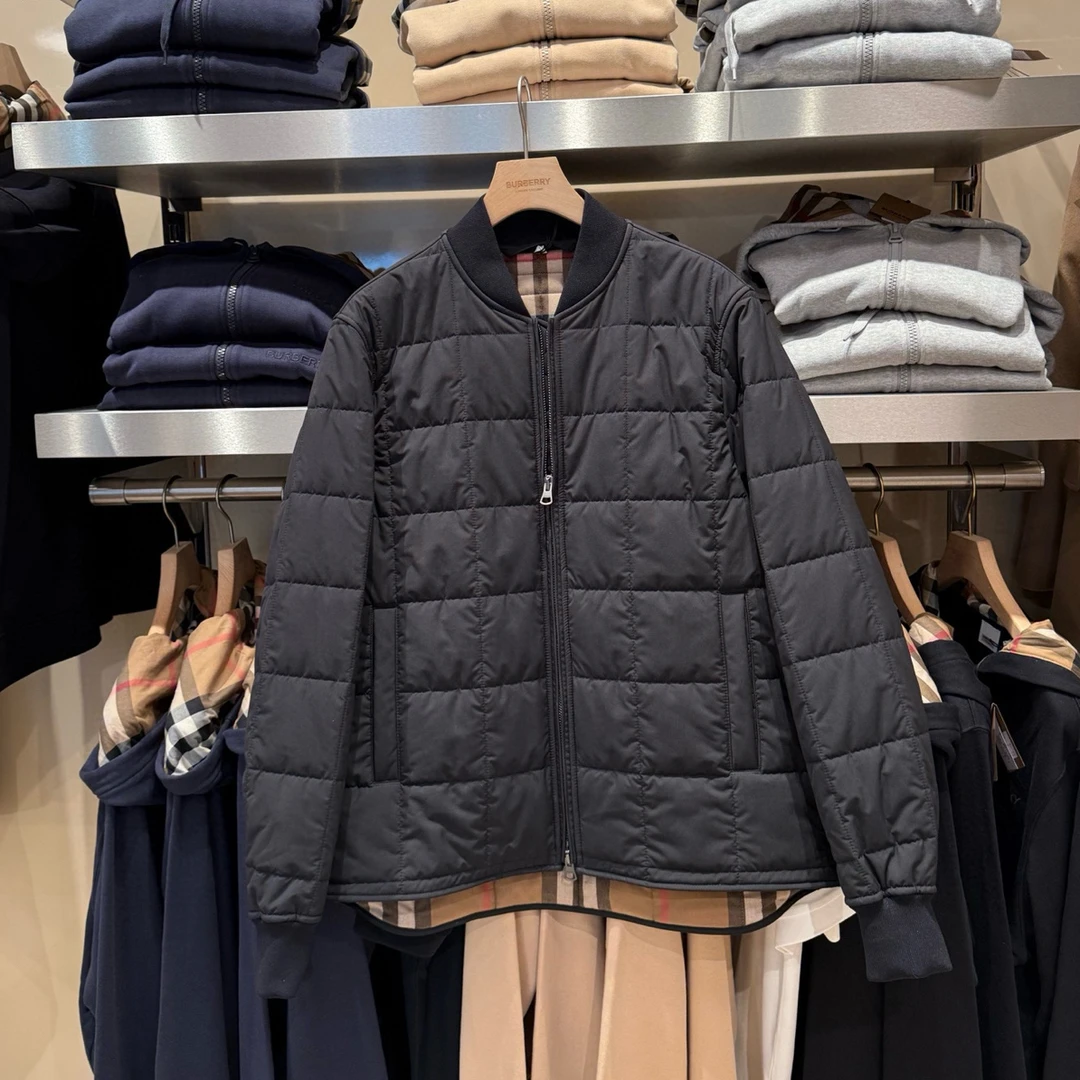 未使用 BURBERRY/博柏利 巴宝莉 奥莱男装 黑色棉服 80911011