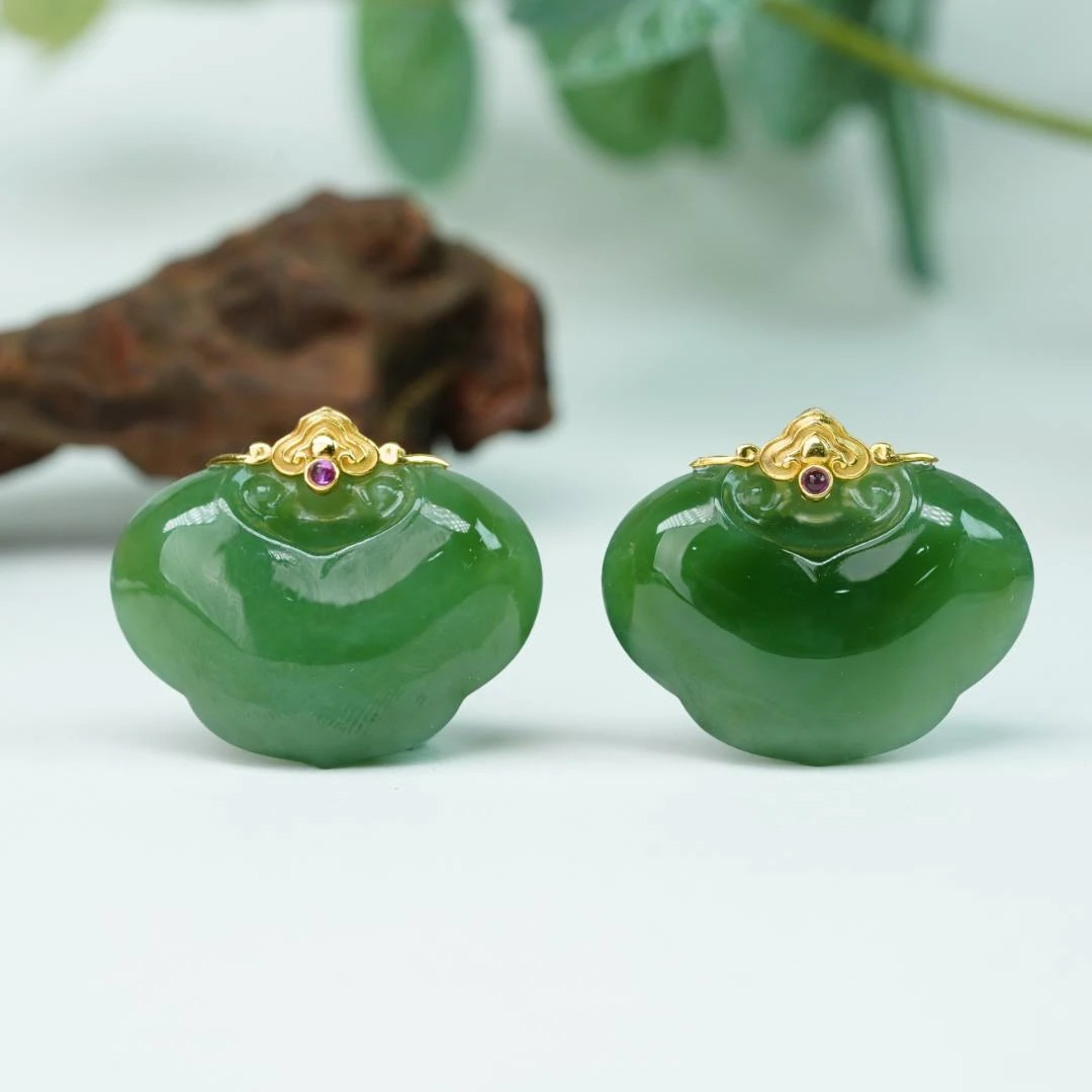 【小北好物】18K金和田玉吊坠约29*20mm【多样性发一件】QH75X254