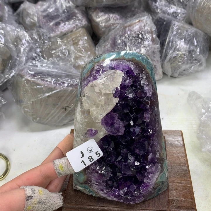 水晶大型摆件（非配饰）未镶嵌