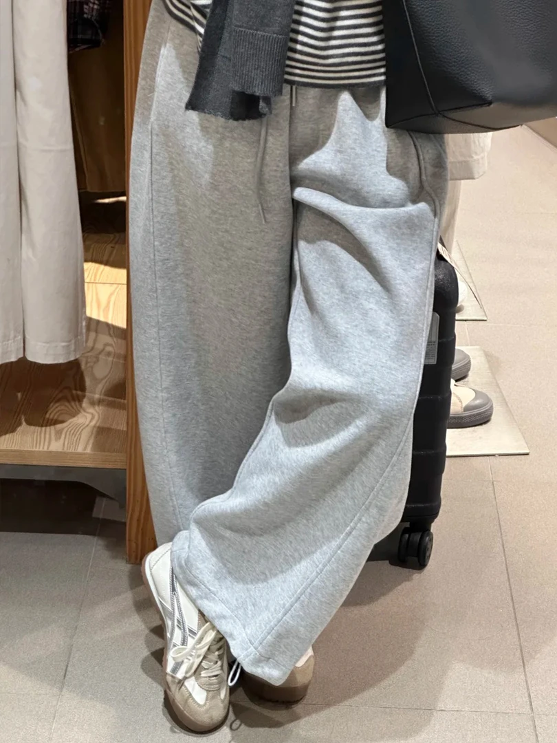 美式灰色直筒运动卫裤女秋季新款大码胖mm宽松显瘦阔腿休闲裤