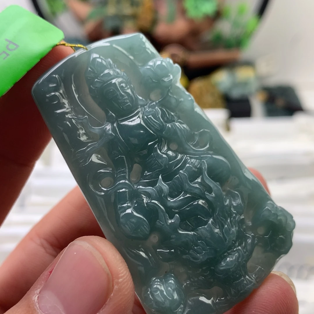 颈饰未镶嵌翡翠大势至