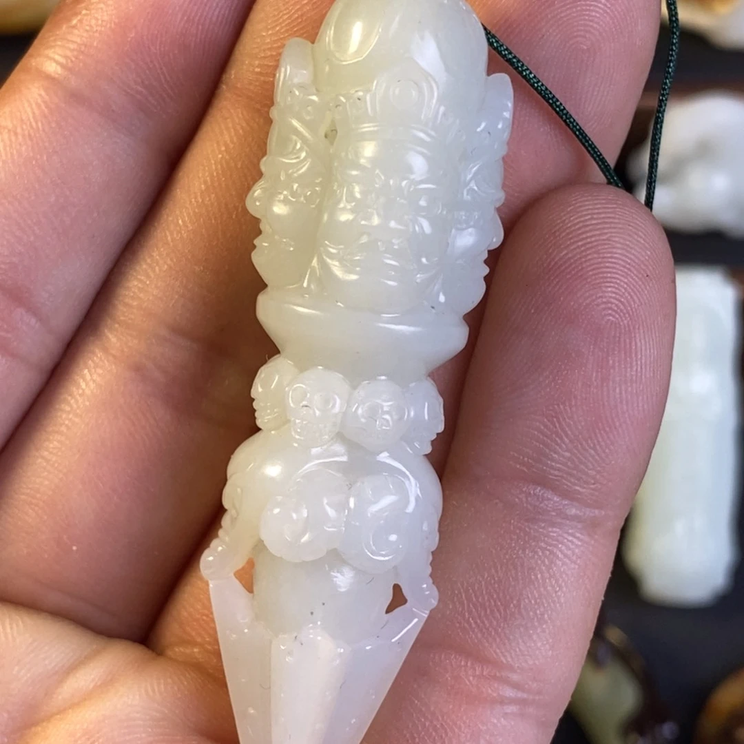 和田玉如图未镶嵌