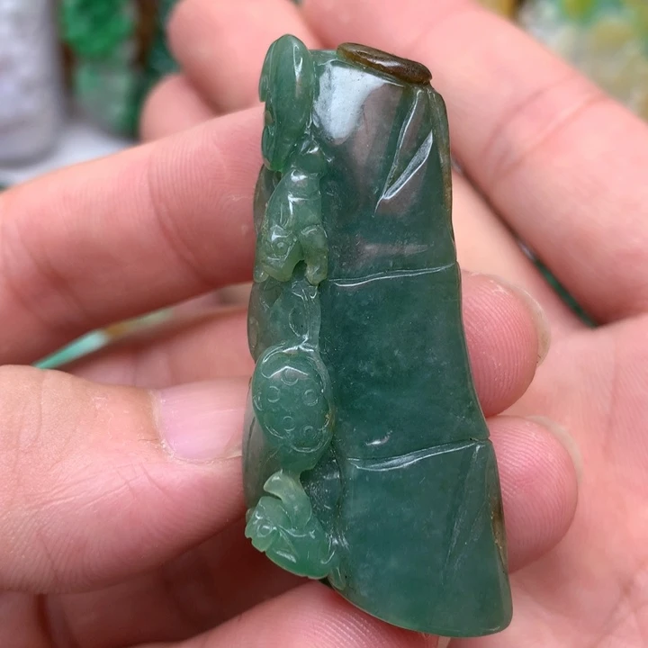 未镶嵌定制翡翠翡翠