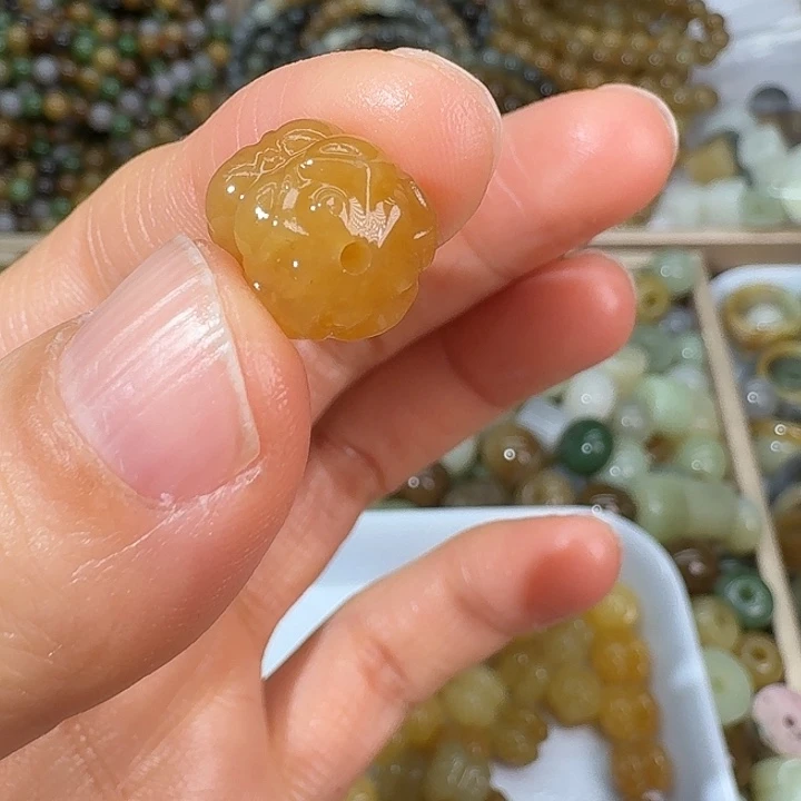 和田玉（糖玉）未镶嵌颈饰1211