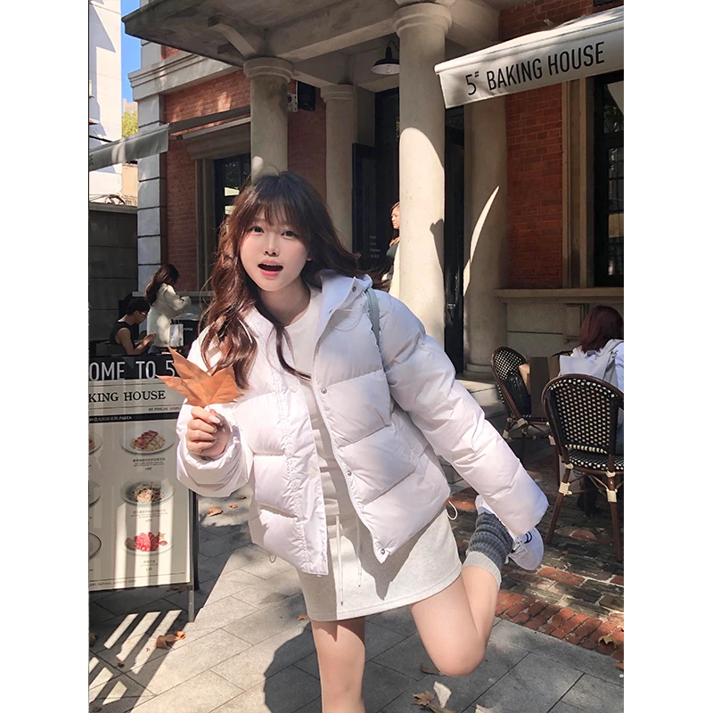 白色羽绒服女短款2025冬季新款小个子高级感爆款白鸭绒面包服外套