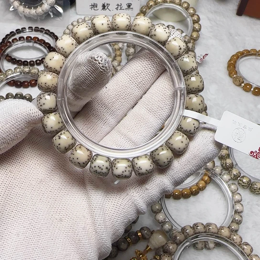 星月菩提手串用****7星月菩提石玉侧留