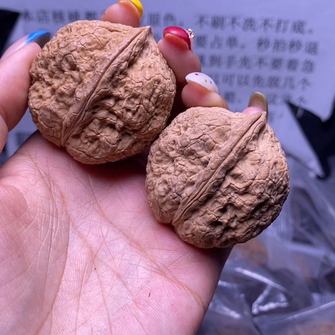 文玩核桃把件云南野生铁核桃172号43mm