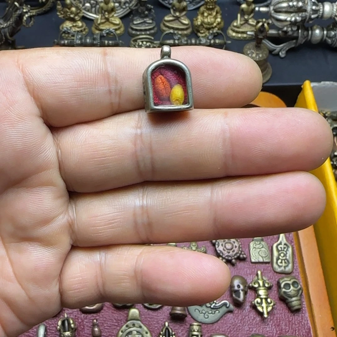 浅***月泥塑Dgolgdsdhikhfdfgh