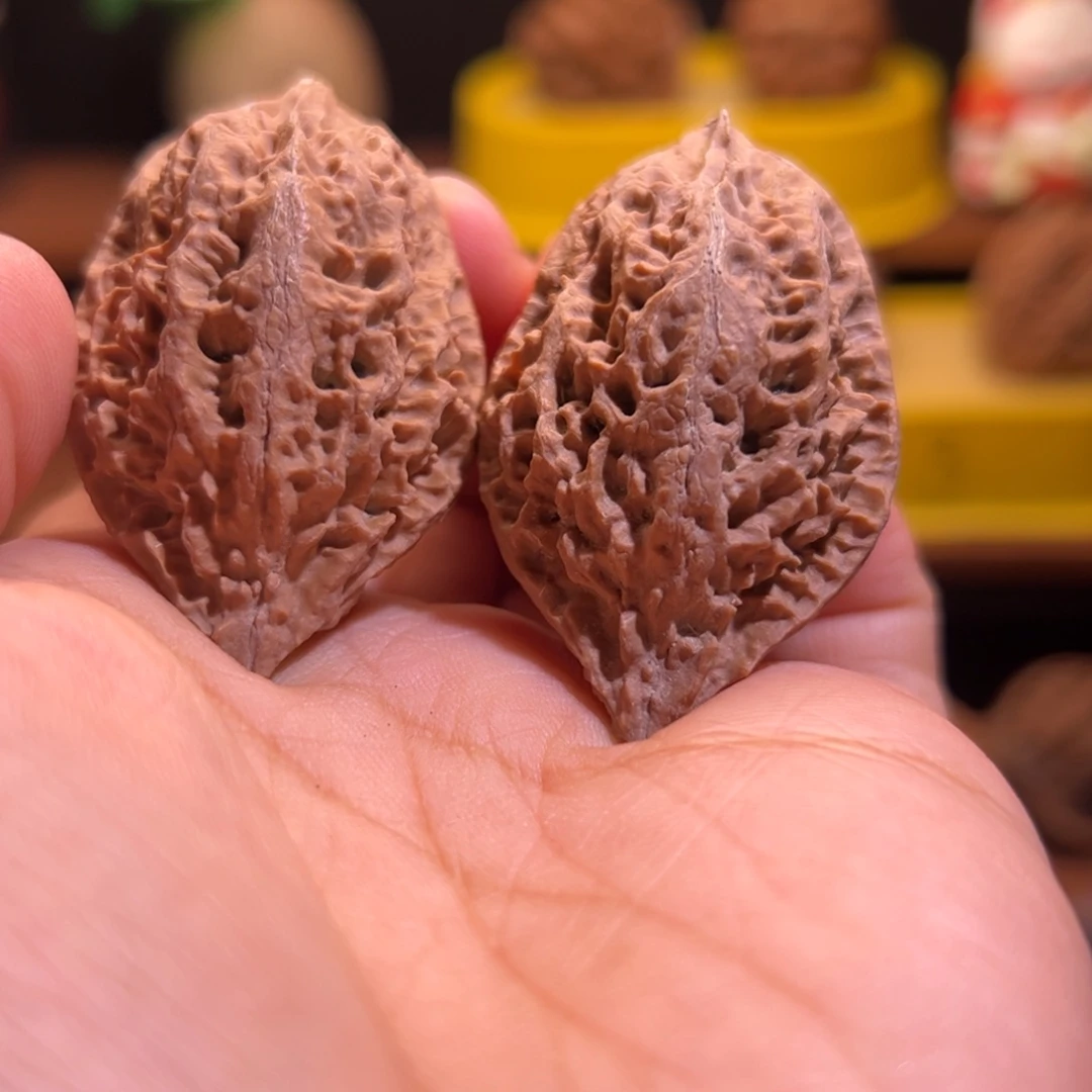 文玩核桃吊坠核桃69