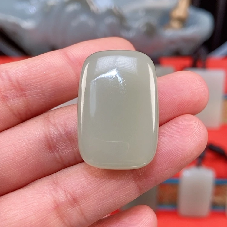 【闪购商品】颈饰未镶嵌和田玉