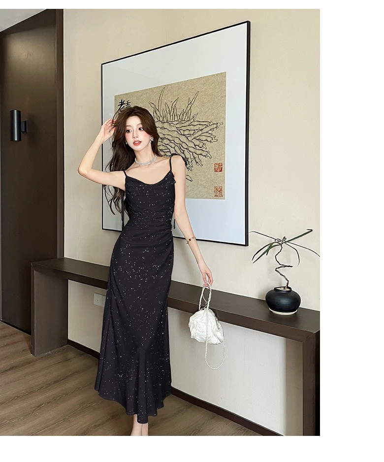 碎星闪闪  荡领设计款小众网红连衣裙气质显瘦收腰春夏新款