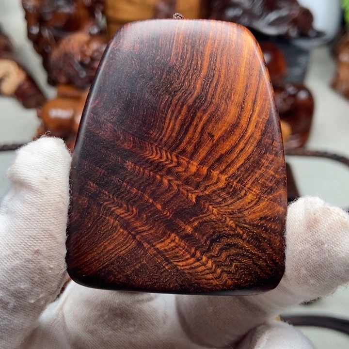 黄花梨/降香黄檀把件