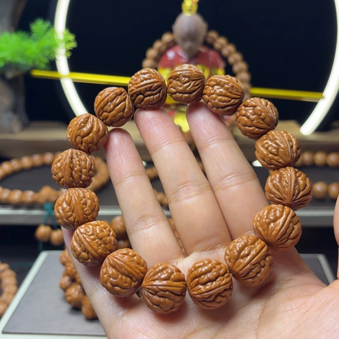 逍****?陕西秦岭龙纹桃核