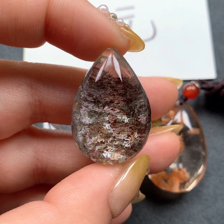 水晶颈饰未镶嵌热*.水晶