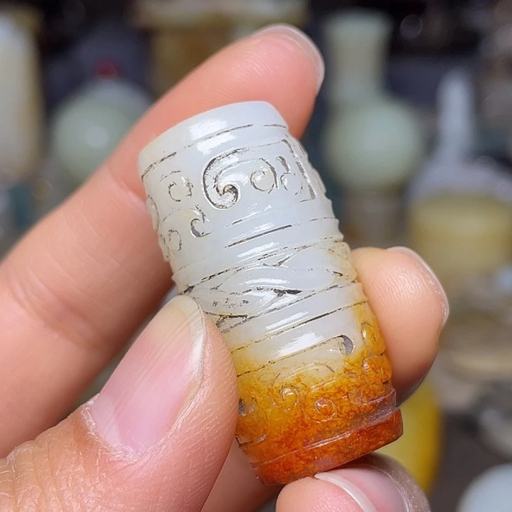 川***页和田玉未镶嵌挂件