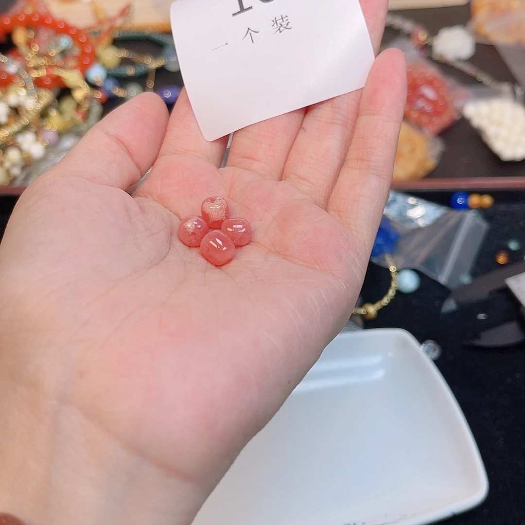 水晶珠宝半成品未镶嵌100 。