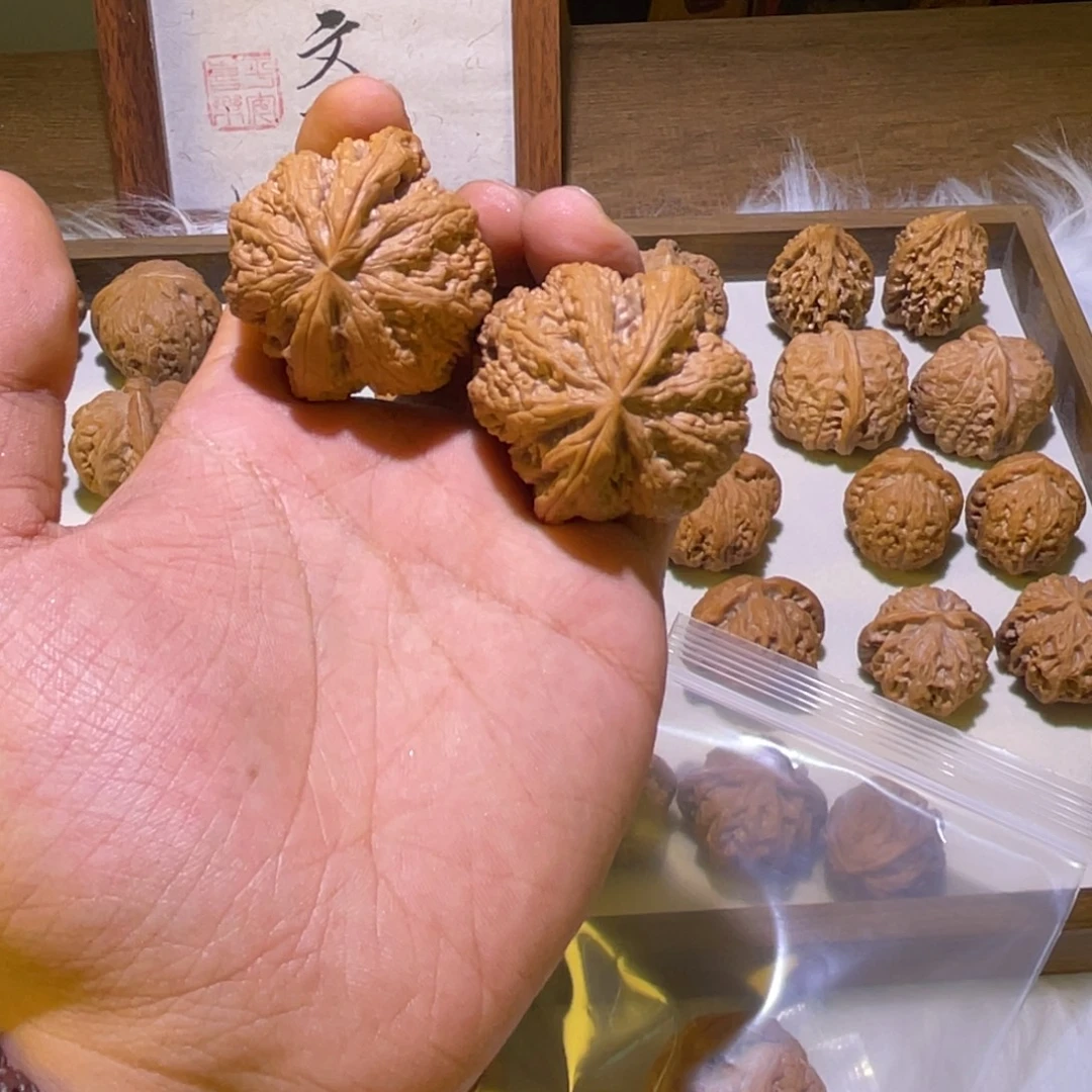 加***鲁43粗筋文玩核桃全品