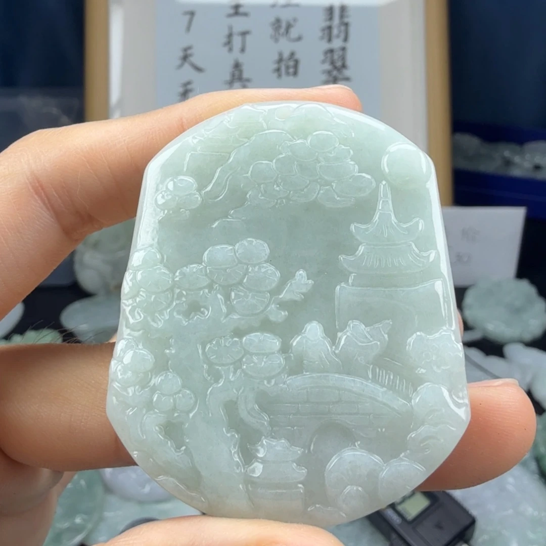 翡翠未镶嵌颈饰翡翠