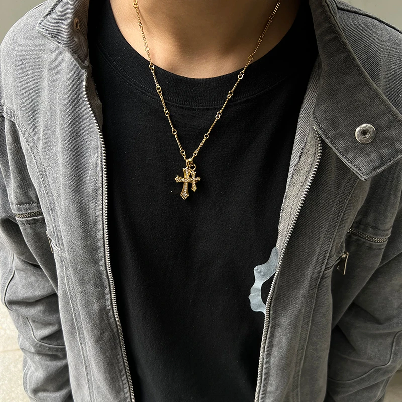 钛钢项链 不掉色双十字架项链男女嘻哈吊坠小众高级毛衣链情侣