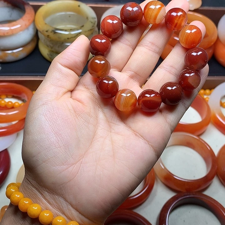 石英质玉未镶嵌手链