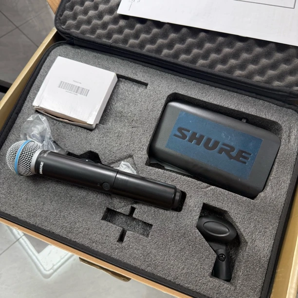 95新 Shure/舒尔 beta58a一拖一无线动圈麦包装齐全主播唱歌