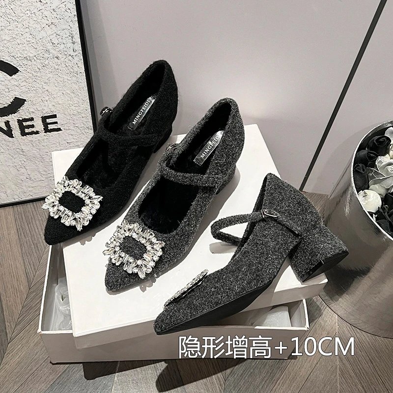 2025新款绒面水钻扣尖头法式单鞋女加绒内增高粗跟超高跟33小码34