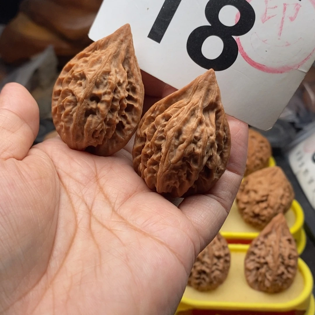 把件文玩核桃36红缨枪