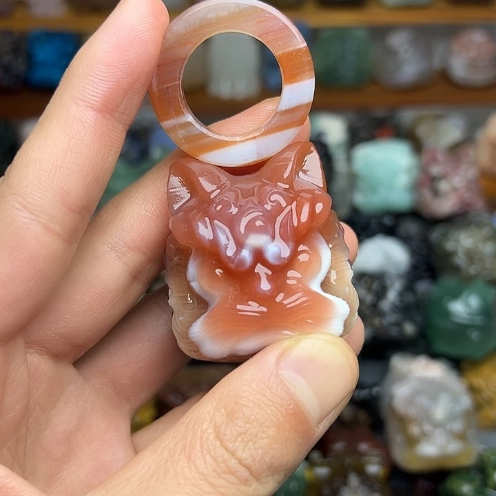 石材醒狮小白绯红