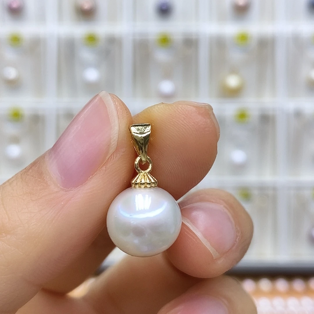 淡水珍珠吊坠(赠链)未镶嵌