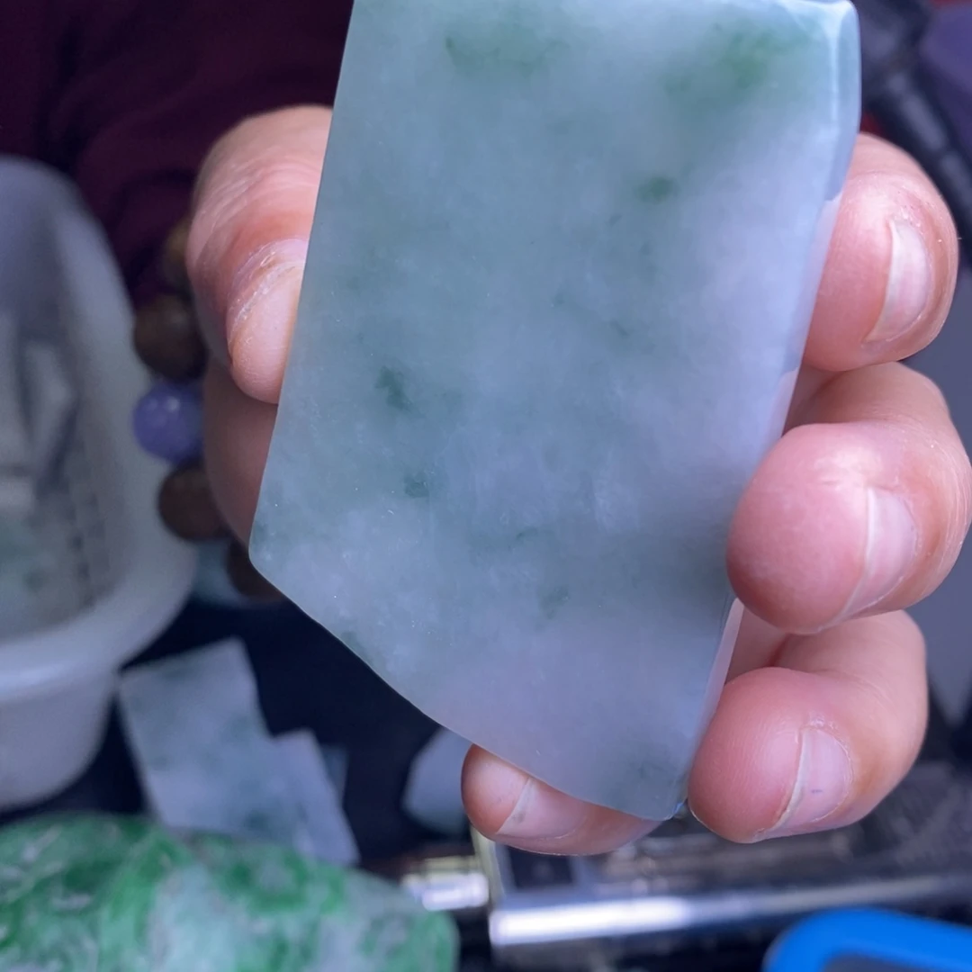 定制翡翠未镶嵌