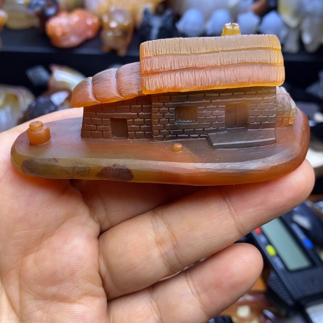 玛瑙/玉髓未镶嵌手玩件老房子