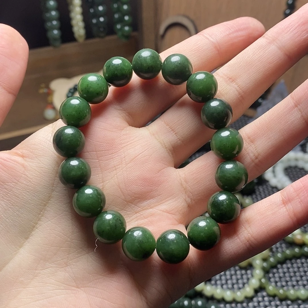 和田玉未镶嵌手串