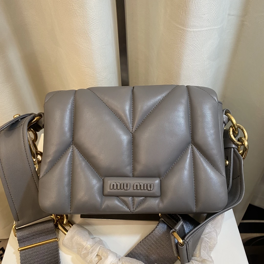 95新 MIU MIU/缪缪 miumiu 单肩包 000063