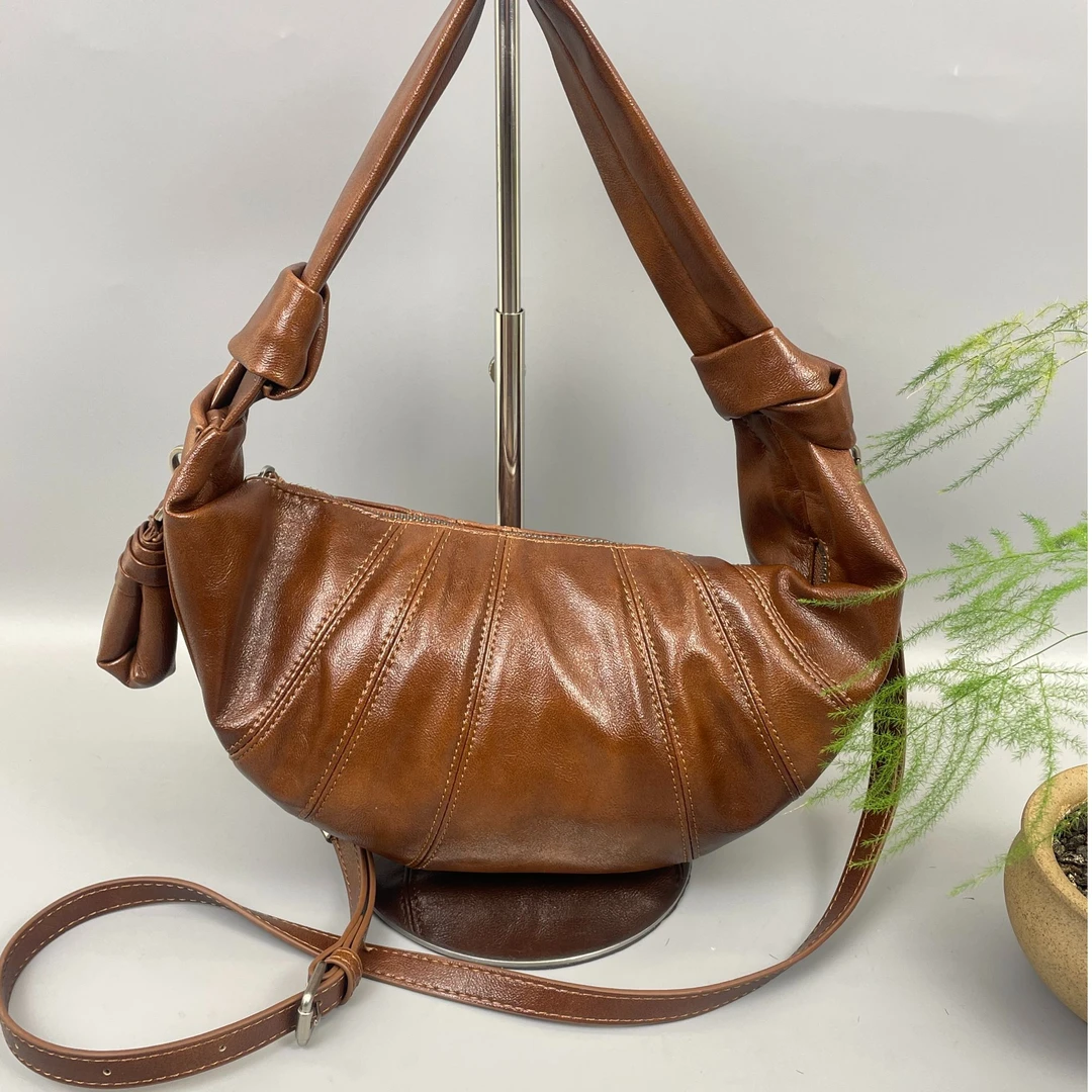 牛角包可颂包慵懒风小众设计软皮